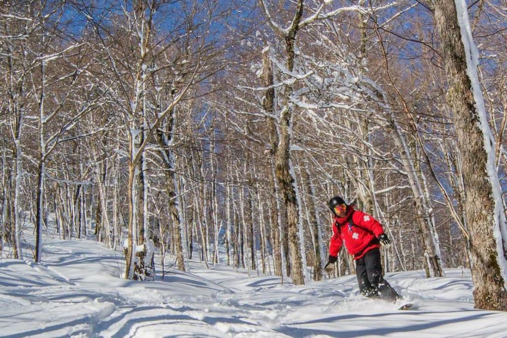 Cabin Sutton 252 - En Harmonie Avec La Nature! Villa ภายนอก รูปภาพ