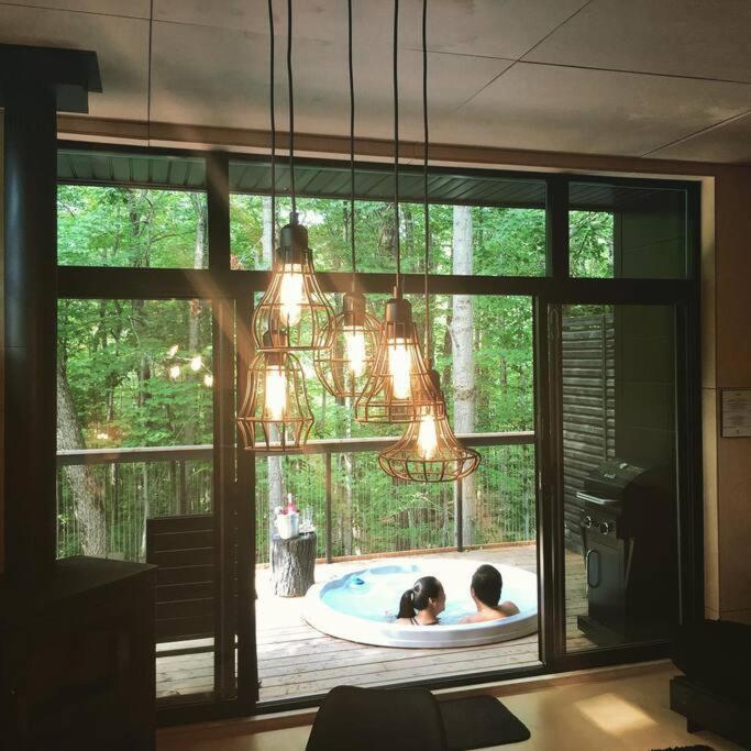Cabin Sutton 252 - En Harmonie Avec La Nature! Villa ภายนอก รูปภาพ