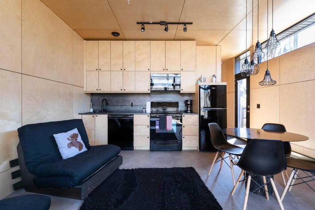 Cabin Sutton 252 - En Harmonie Avec La Nature! Villa ภายนอก รูปภาพ
